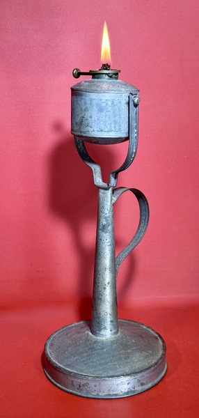 25-155  A Finely Made Pennsylvania Tin Kettle Lamp